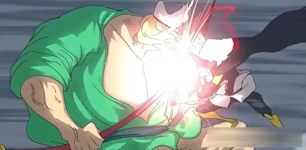海贼王：尾田公开砍伤最强男人胸口的人，战斗力比香克斯更强一些。白胡子曾亲自给出过一个线索