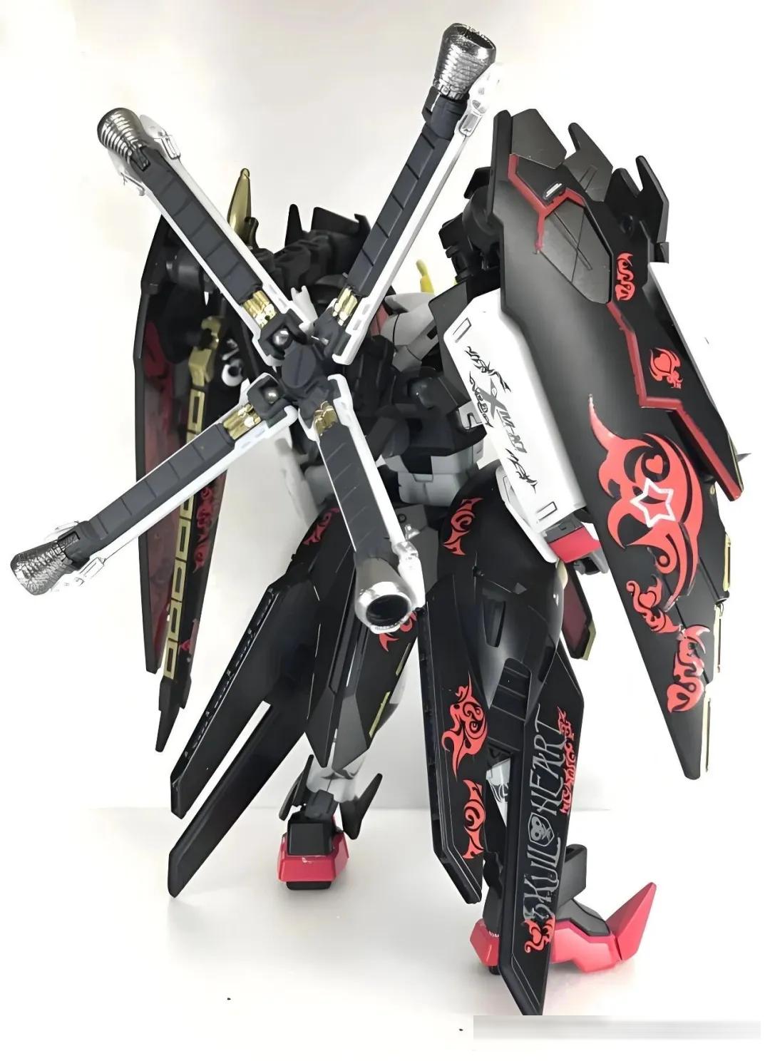 封存一年暴力完工！海盗X1全覆式披风魔改：独立羽翼+火焰刺青，村正狂刀杀疯了！