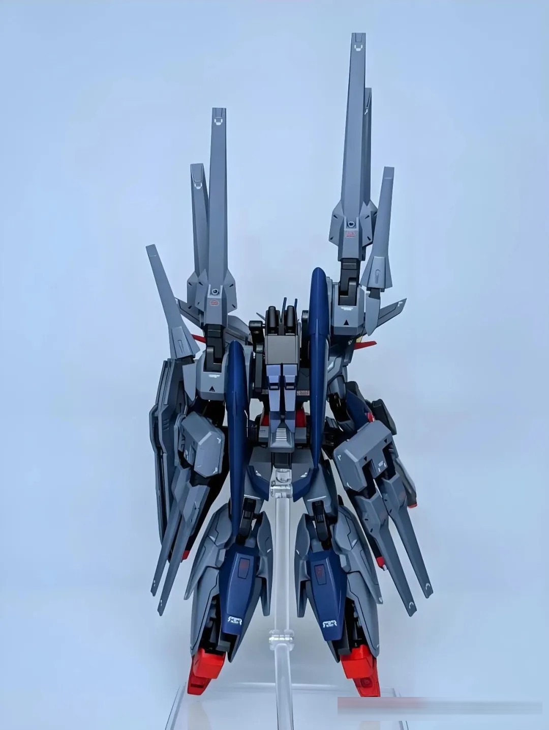 谢谢你,让我找到了补款的理由!这才是剧场版中雷·扎·巴雷尔的真正姿态!传说自由高达!