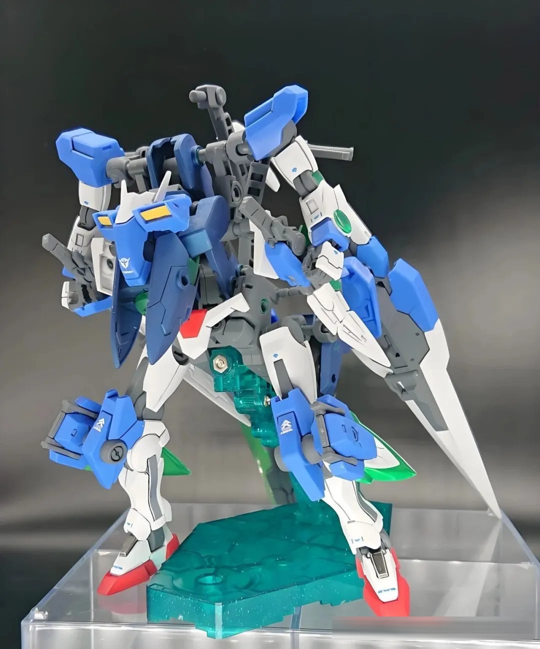 尘封的00梦幻武装现世!从「熊」开始!解锁《机动战士高达00》世界观中的第三类接触!