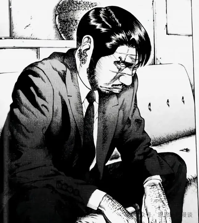 全片找不到一个正常人，满屏酷刑与血浆，这部被打上邪典标签的漫画，胆小慎入！