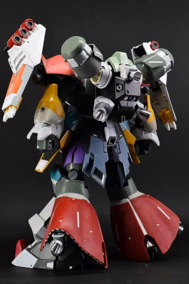 褪去原生青绿,涅槃赤红吉翁艳影!JAGD DOGA Quess 吉翁红鹦鹉!
