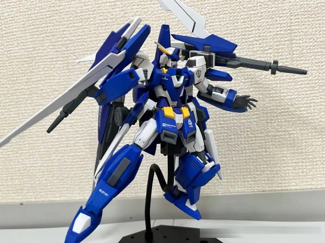 「百年战争,一机承载」祖孙三代的灵魂合体——高达AGE GX,跨越世纪的最终答案!