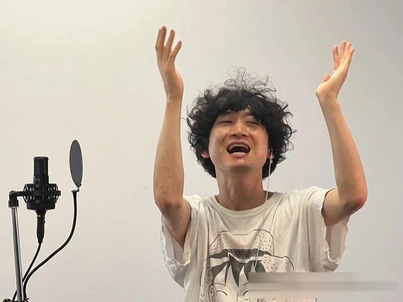《尼古喵喵》OP里的3301和3401是何意味？