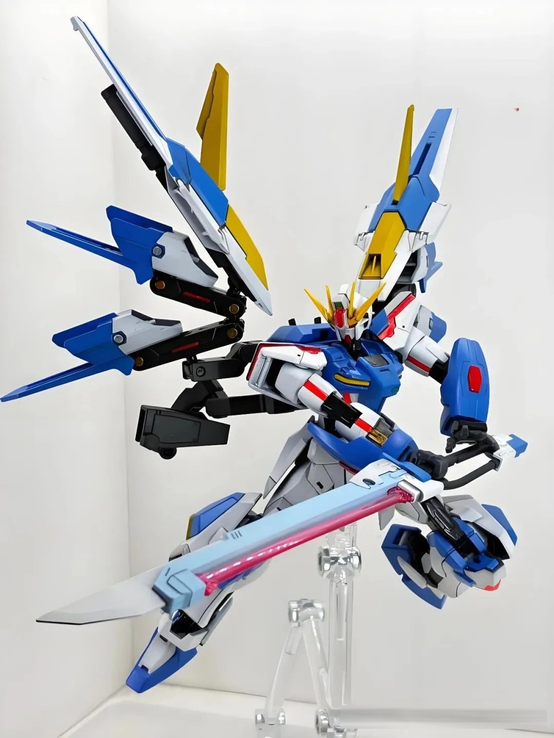 震惊!强袭+观星者+命运三体融合?为C.E.纪元世界观赋予了全新生命力!GAT-X105-OB 高达奥贝利斯克!