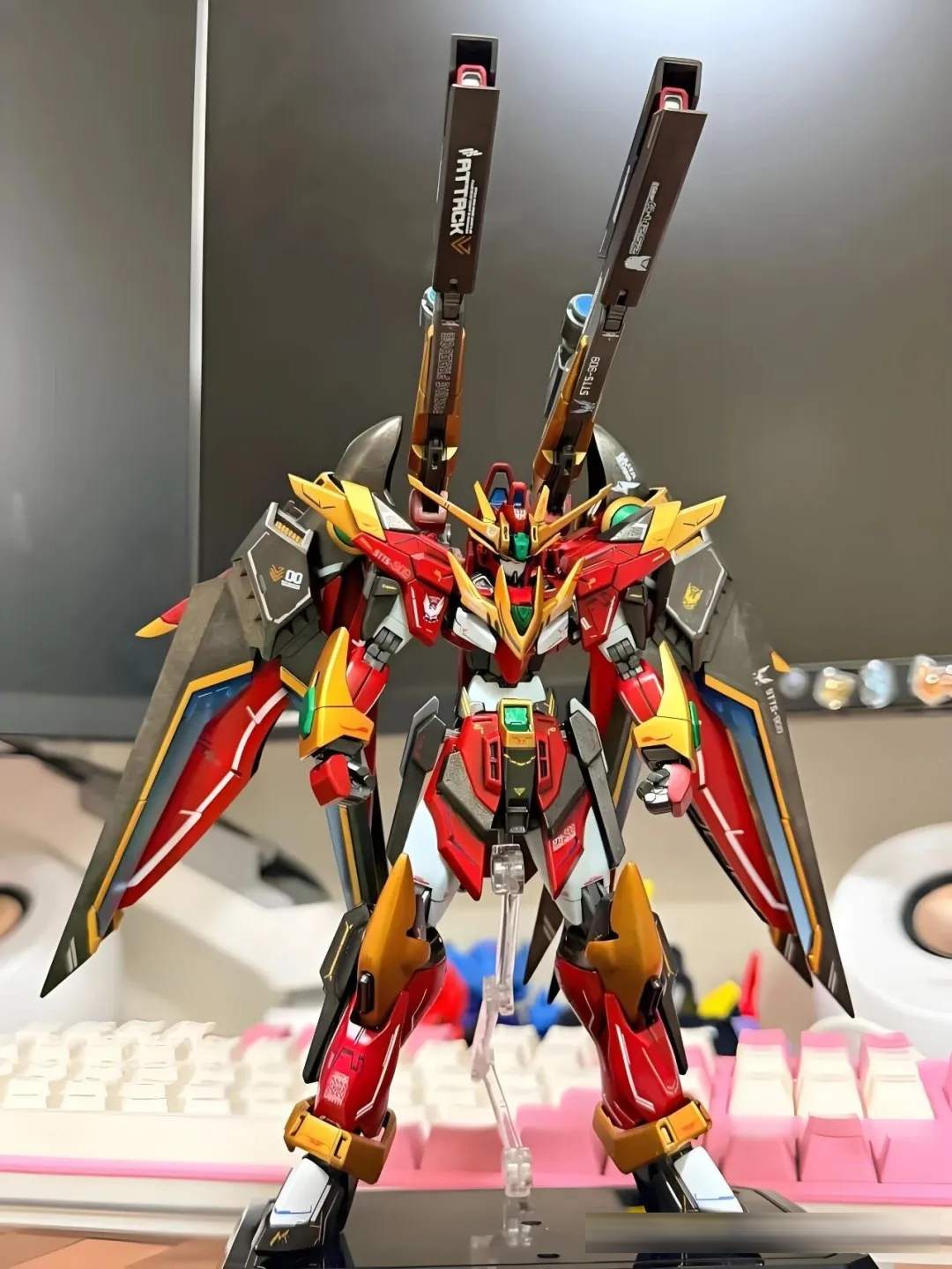 《超级机器人大战OG》联名《高达》大魔改!G-Brave炎!